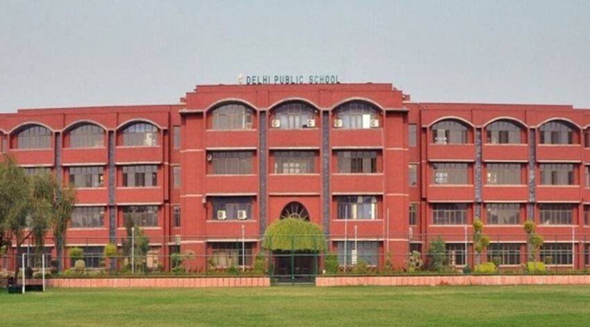 सरकार नेे उठाया बड़ा कदम, दिल्ली पब्लिक स्कूल की मान्यता रद्द